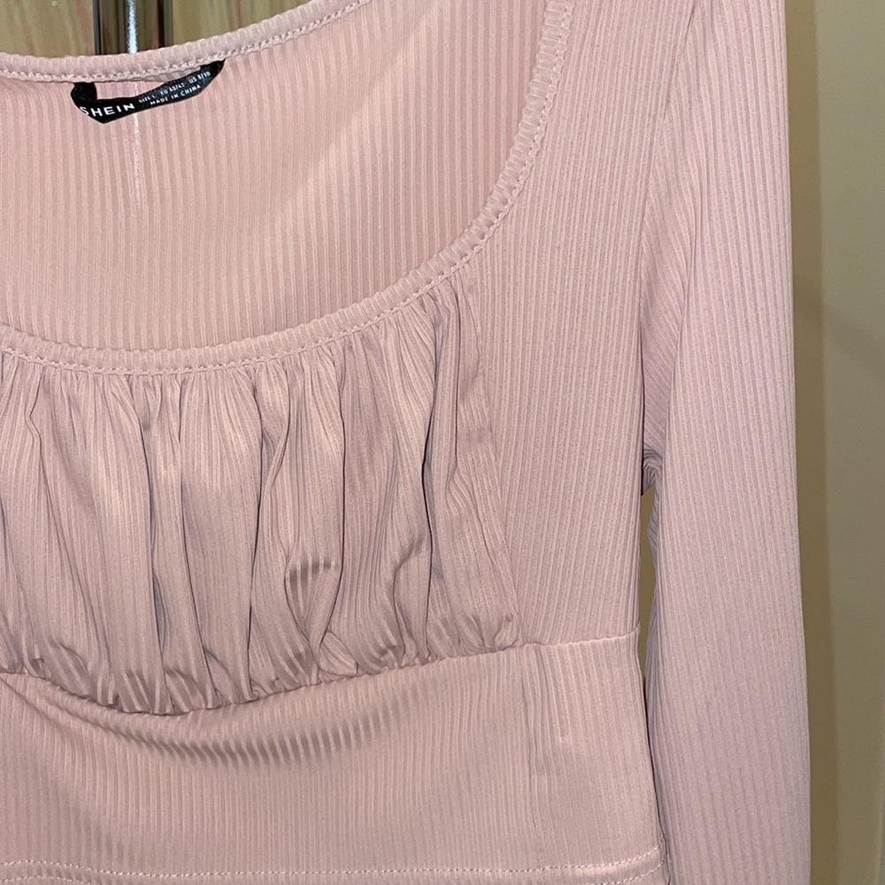 Pink top - Picture 2 of 2